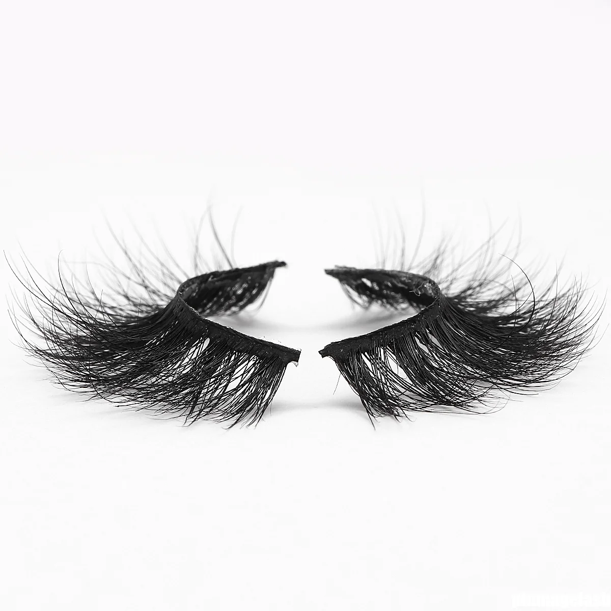 New customized eyelashes packaging luxury 3D mink eyelashes vendor